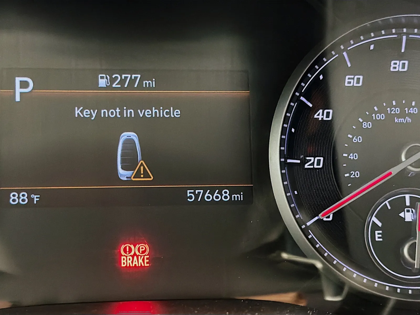Hyundai Santa Fe photo 8