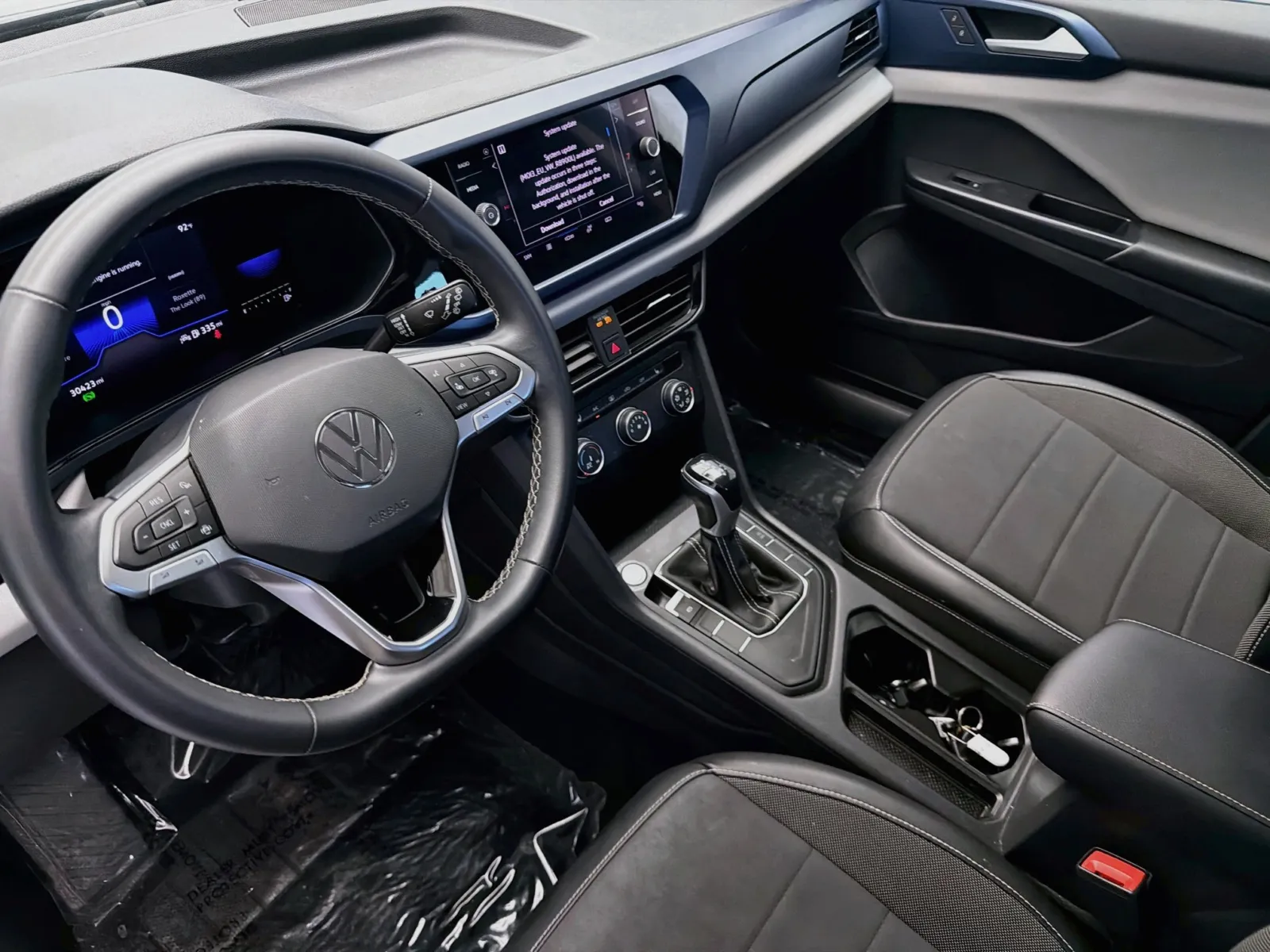 Volkswagen Taos photo 7