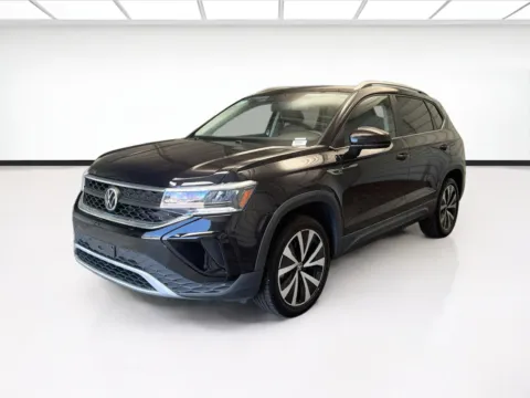 Black 2022 Volkswagen Taos 1.5T SE for sale in Montclair, CA