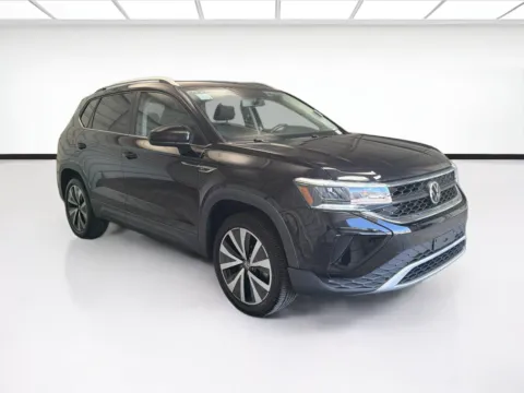 Another view of 2022 Volkswagen Taos 1.5T SE for sale in Montclair, CA at STG Montclair