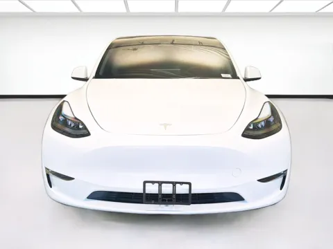 Photos of 2024 Tesla Model Y Performance for sale in Montclair, CA at STG Montclair
