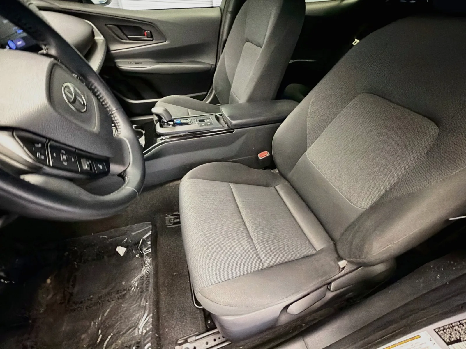 Toyota Prius photo 11