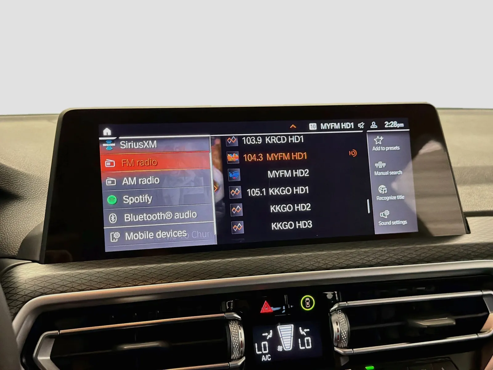 BMW X3 photo 11