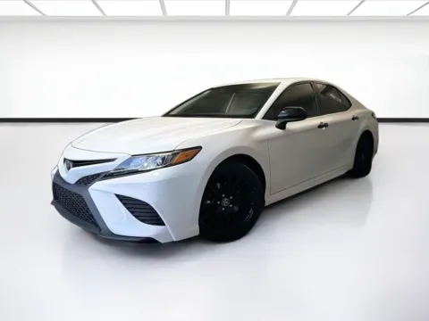 White 2020 Toyota Camry SE Nightshade for sale in Montclair, CA