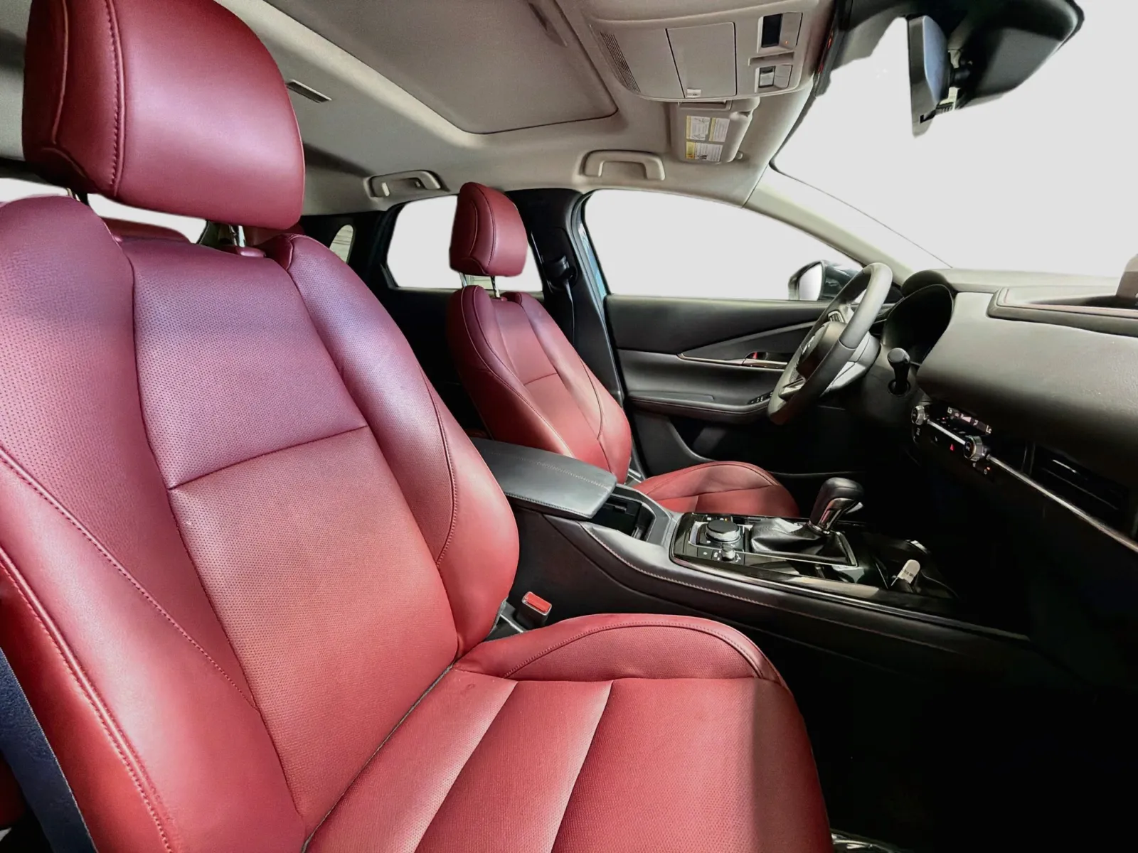 Mazda CX-30 photo 18