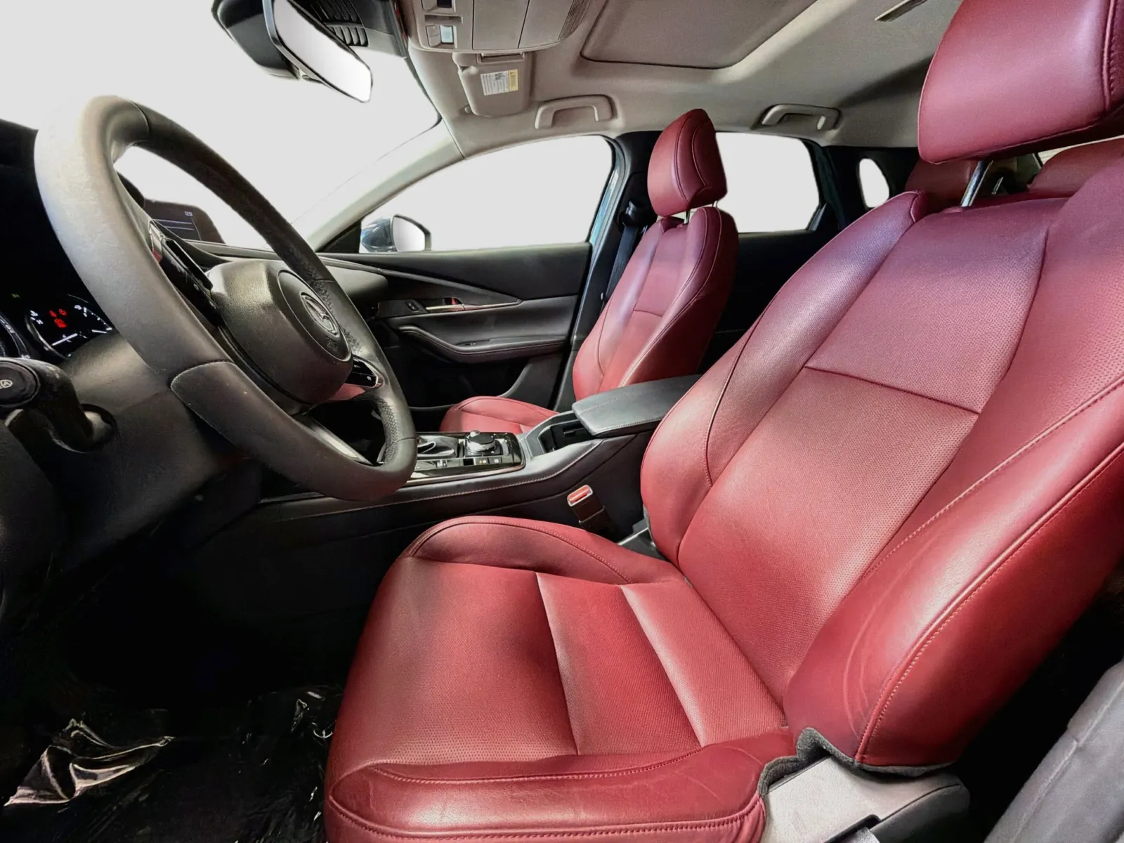Mazda CX-30 photo 12
