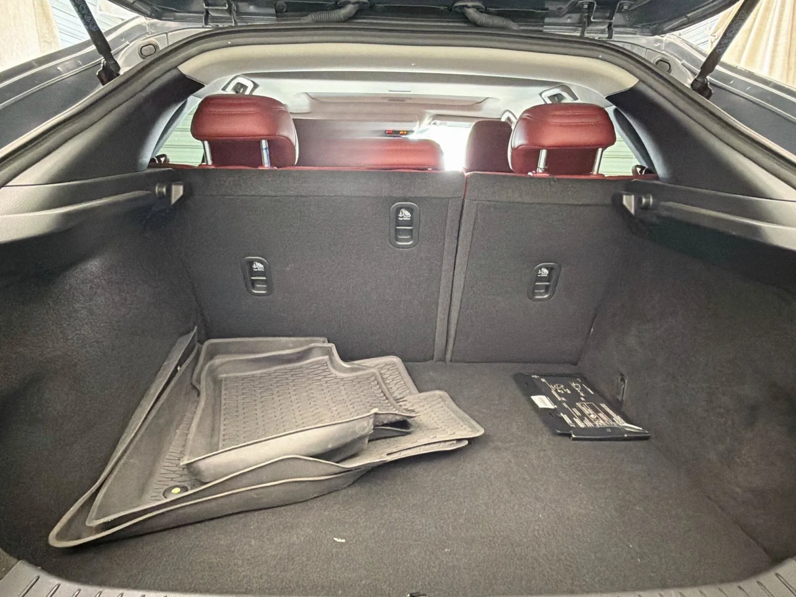 Mazda CX-30 photo 16