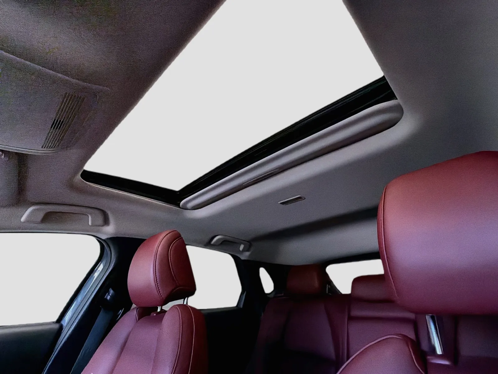 Mazda CX-30 photo 13