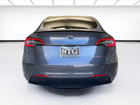 More photos of 2022 Tesla Model Y Performance at STG Montclair, CA