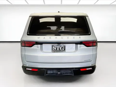 More photos of 2024 Jeep Wagoneer Series II at STG Montclair, CA