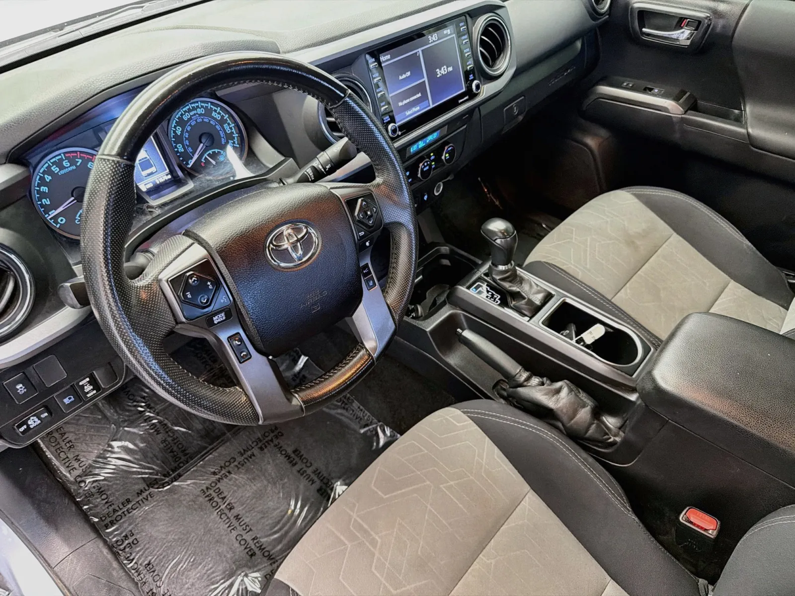 Toyota Tacoma photo 7