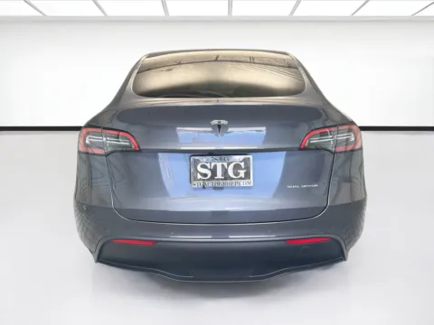 More photos of 2022 Tesla Model Y Long Range at STG Montclair, CA