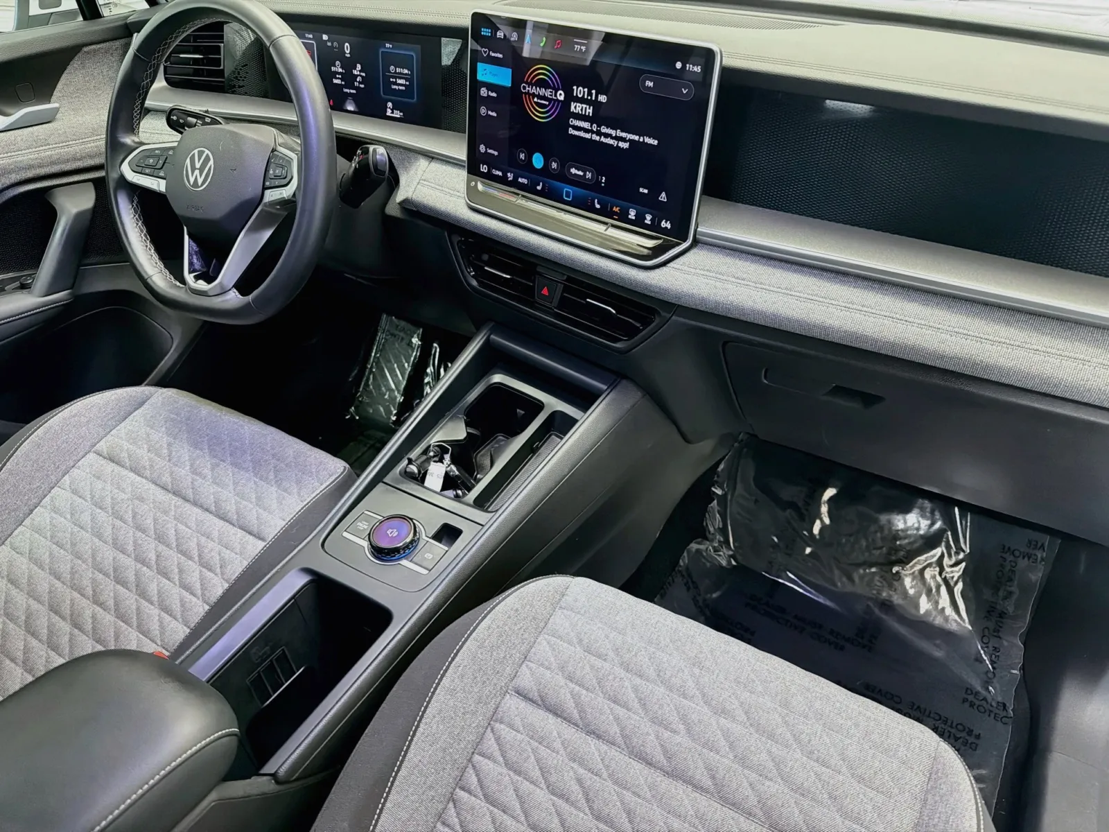 Volkswagen Tiguan photo 12