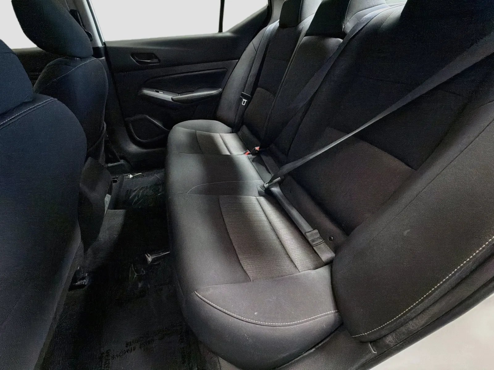 Nissan Altima photo 13