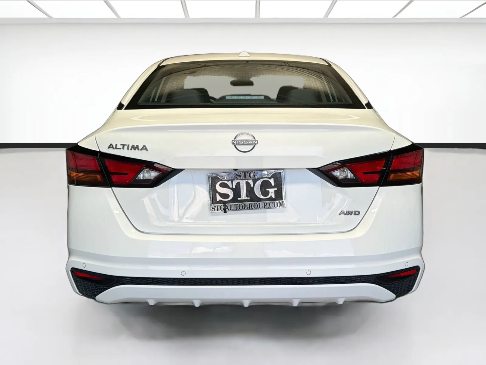 Nissan Altima photo 5