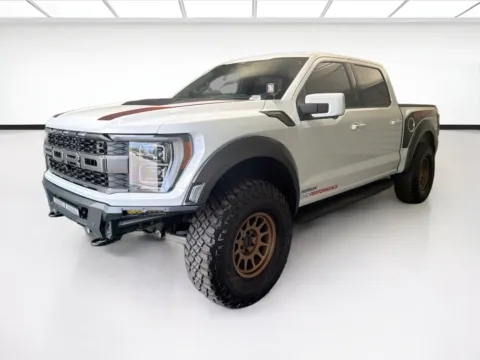 White 2022 Ford F-150 Raptor 801A MOONROOF & TAILGATE PACKAGES for sale in Montclair, CA