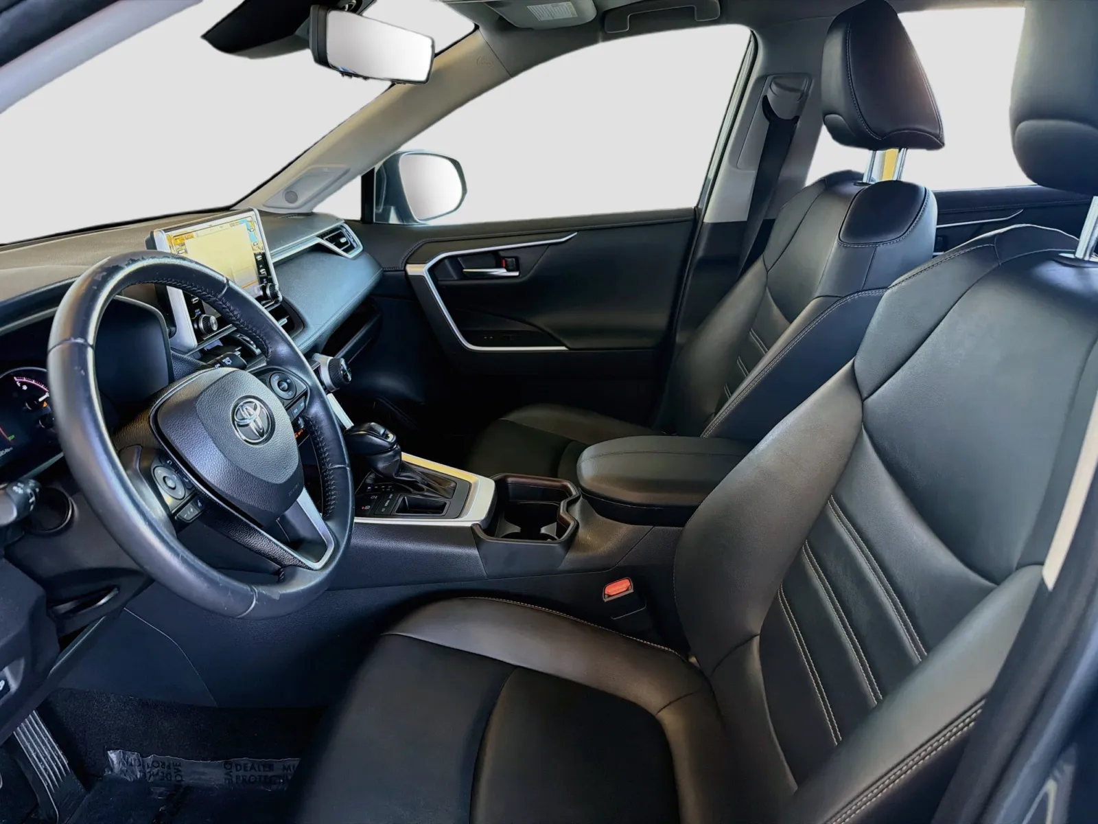 Toyota RAV4 photo 10