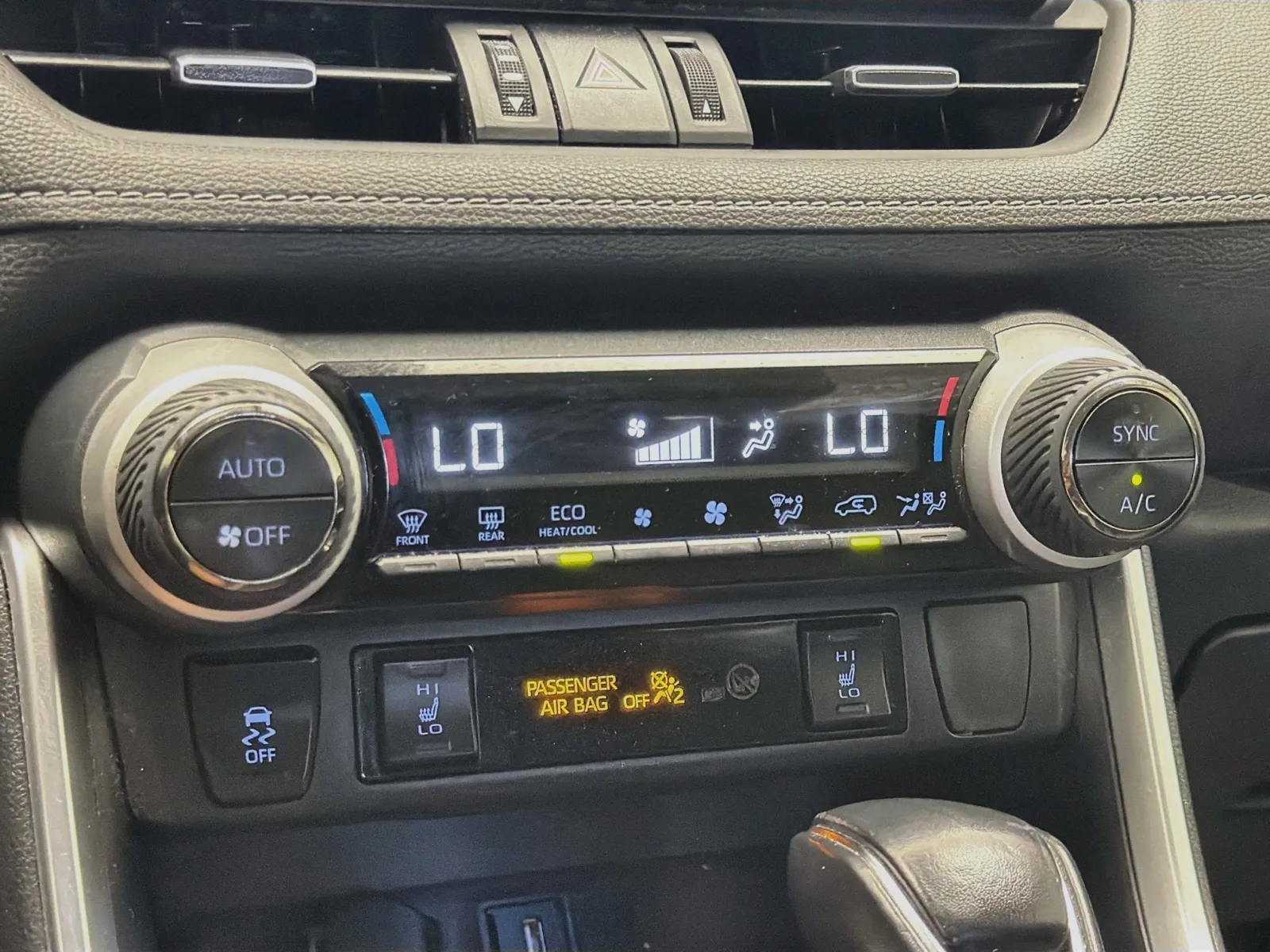 Toyota RAV4 photo 16
