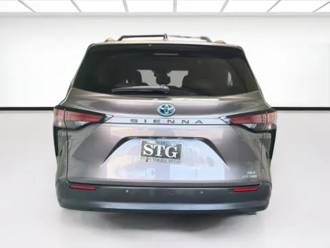 More photos of 2021 Toyota Sienna XLE at STG Montclair, CA