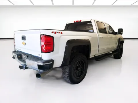 More photos of 2017 Chevrolet Silverado 2500 HD LT at STG Montclair, CA
