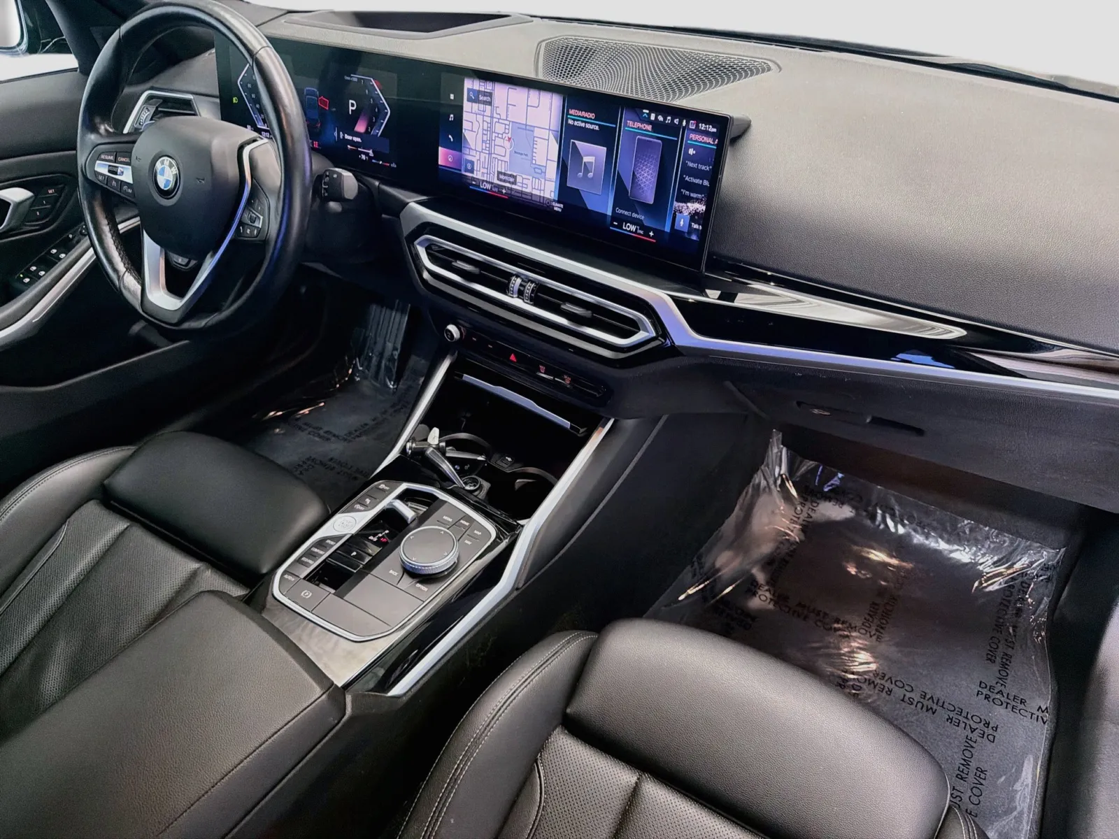 BMW 3 Series photo 12