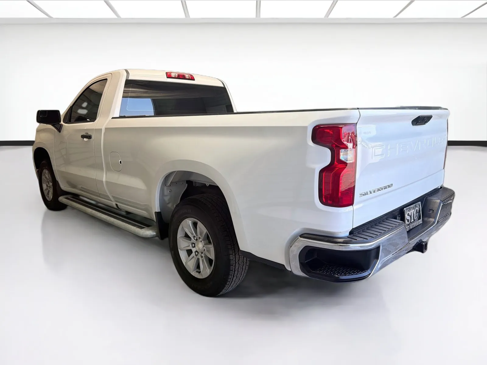 Chevrolet Silverado photo 6