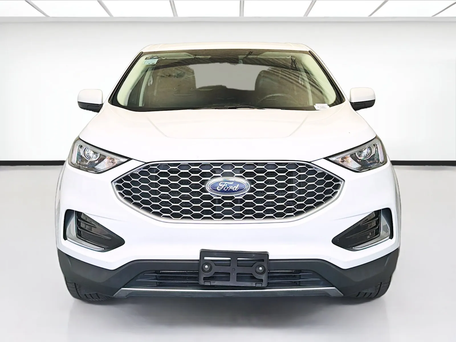 Ford Edge photo 2