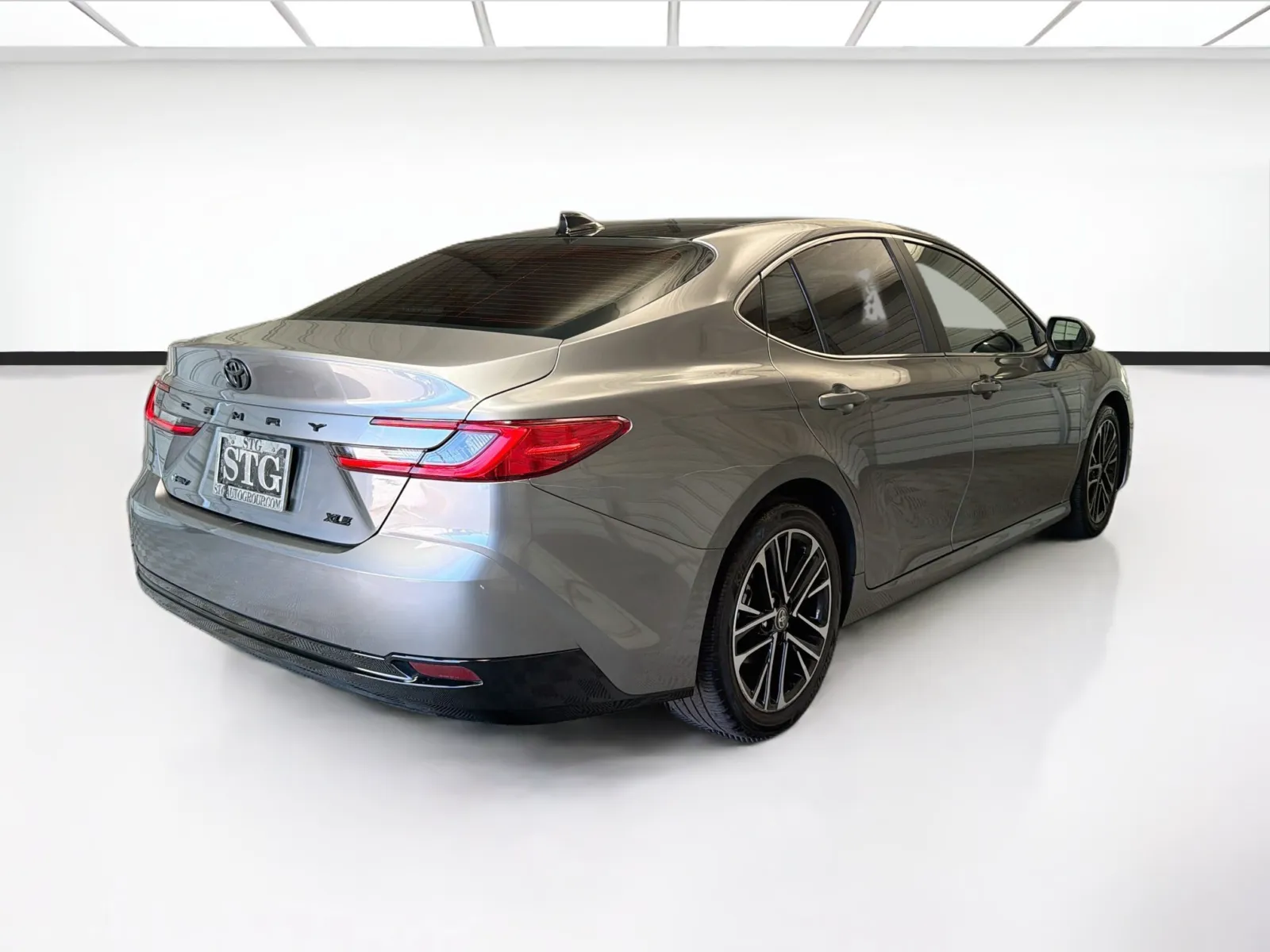 Toyota Camry photo 4
