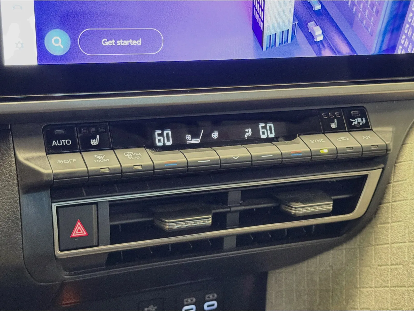 Toyota Camry photo 10