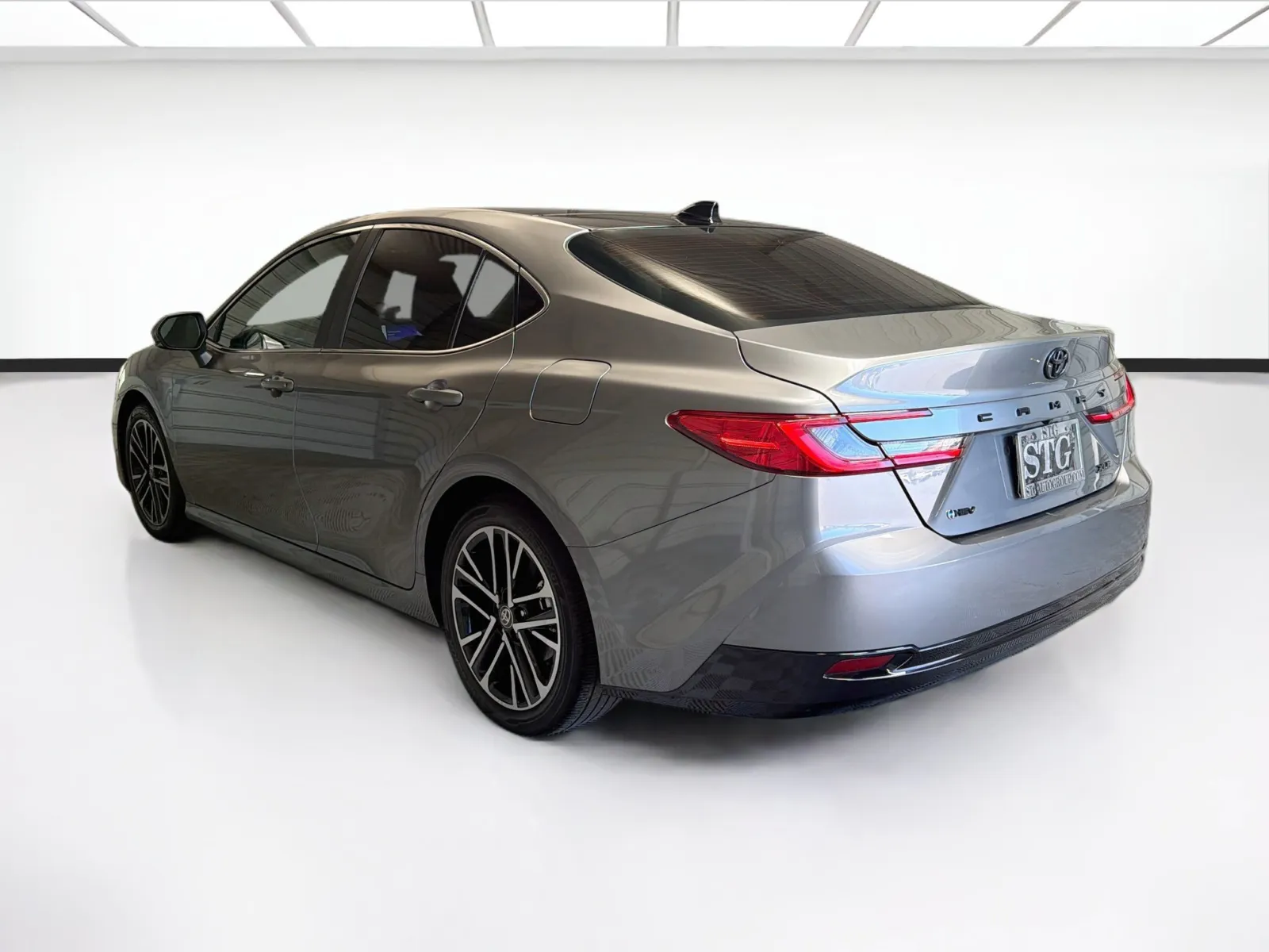 Toyota Camry photo 6