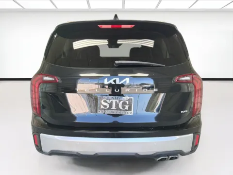 More photos of 2025 Kia Telluride S at STG Montclair, CA