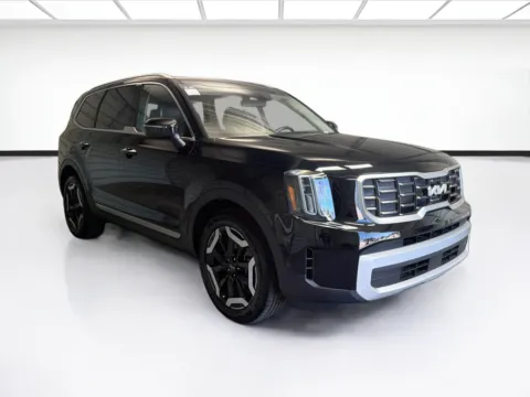 Another view of 2025 Kia Telluride S for sale in Montclair, CA at STG Montclair