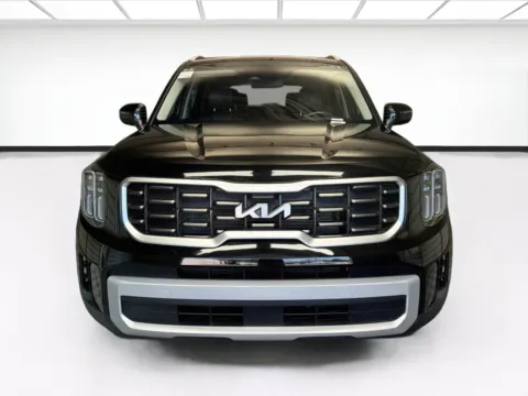 Photos of 2025 Kia Telluride S for sale in Montclair, CA at STG Montclair