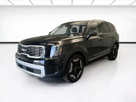 Black 2025 Kia Telluride S for sale in Montclair, CA