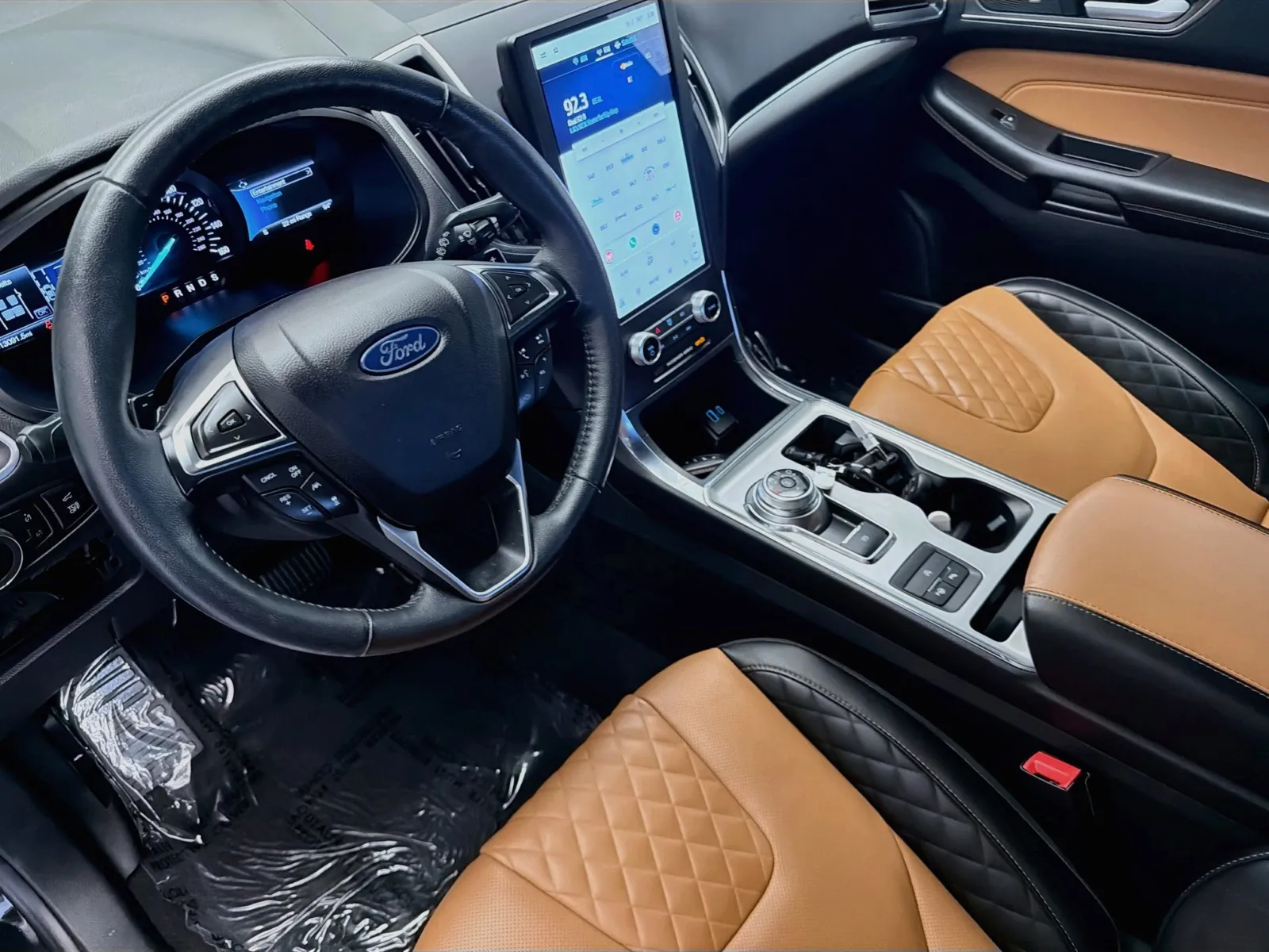 Ford Edge photo 7