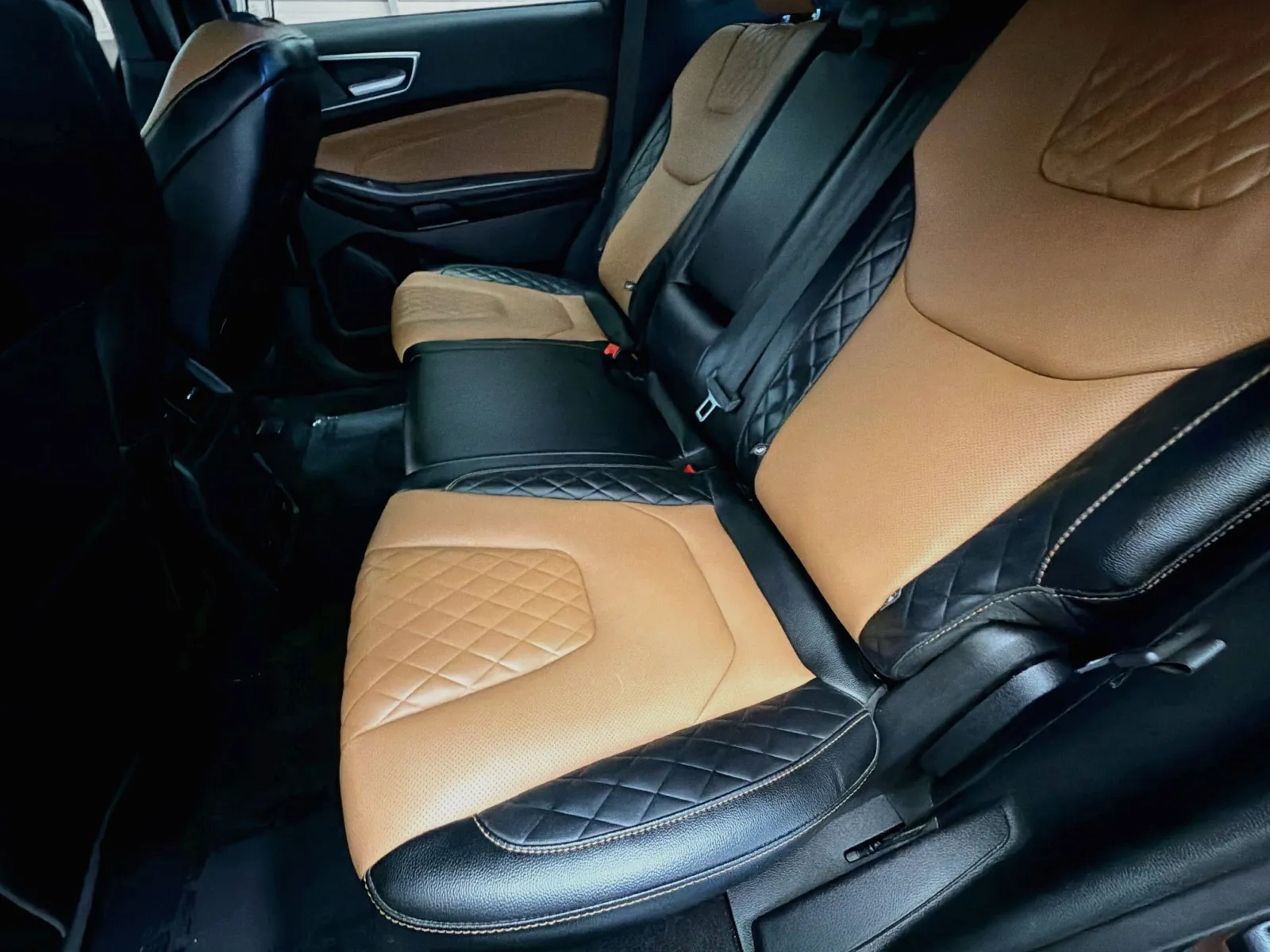 Ford Edge photo 13