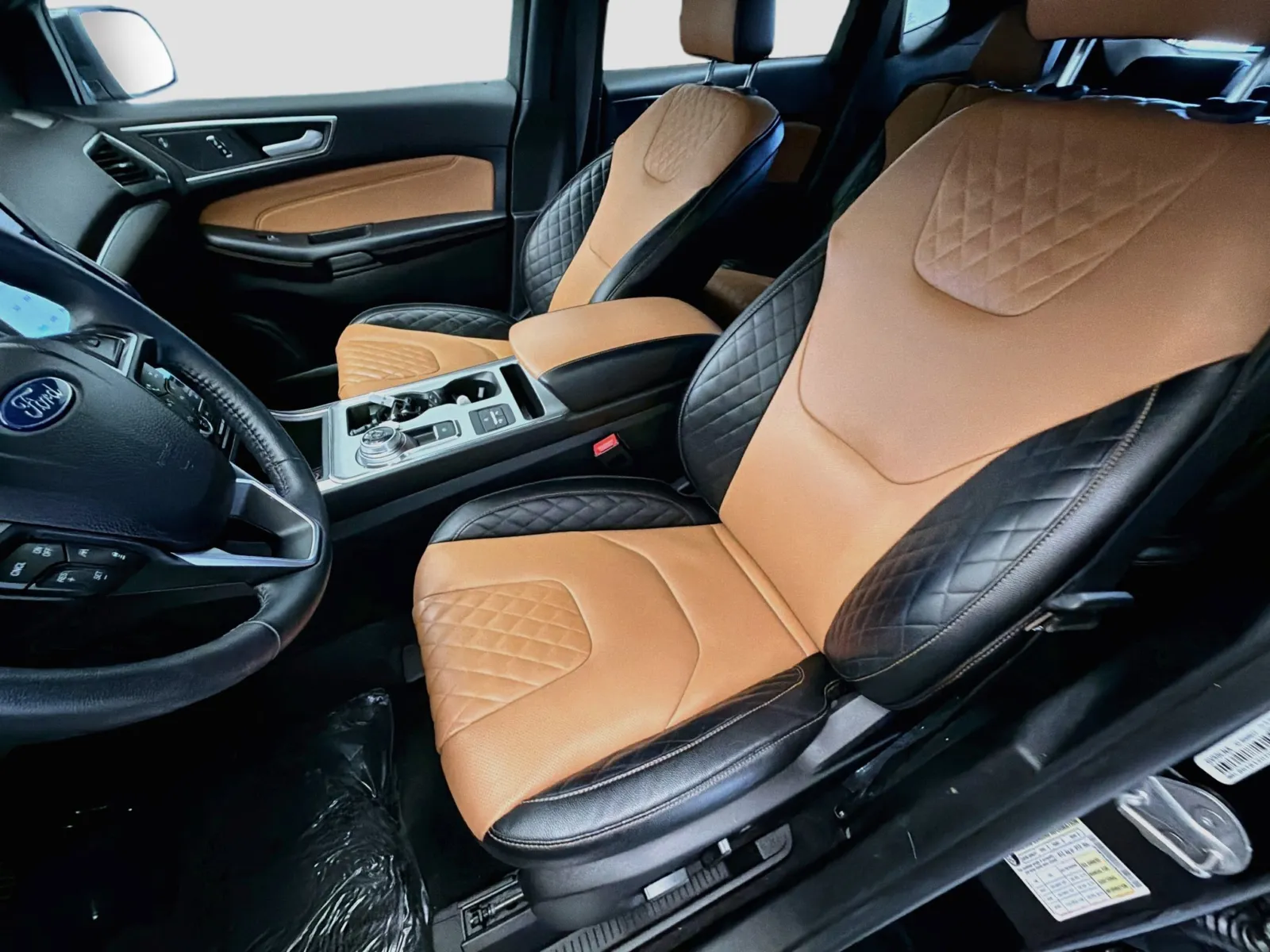 Ford Edge photo 11