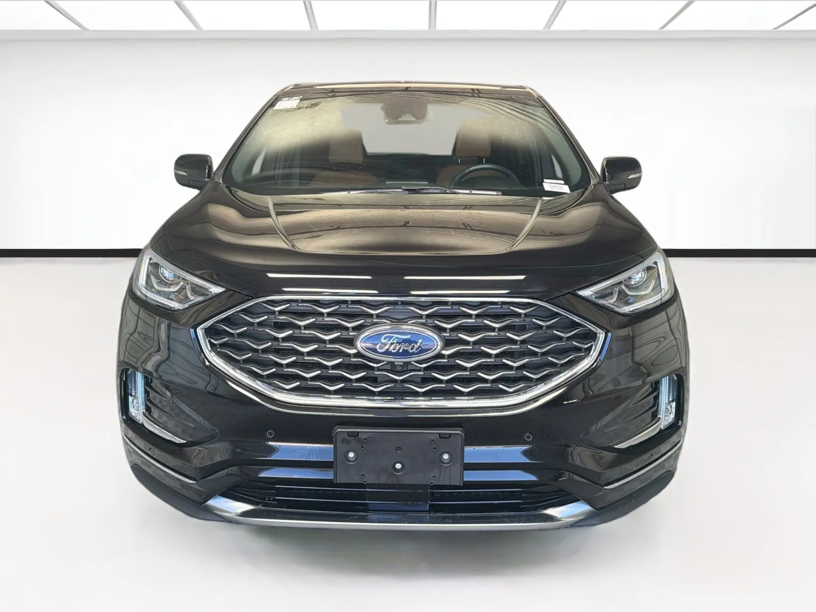 Ford Edge photo 2