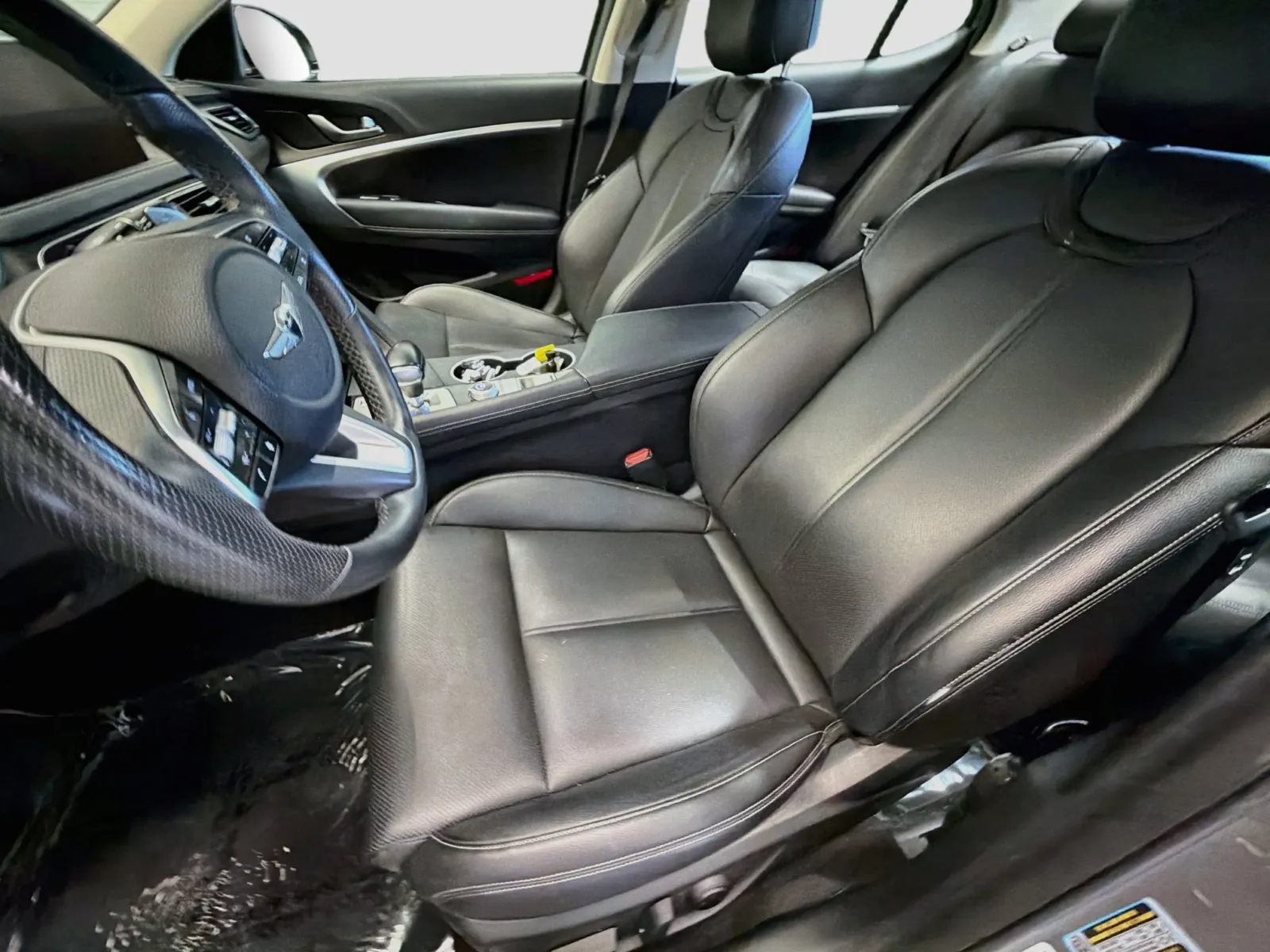 Genesis G70 photo 11