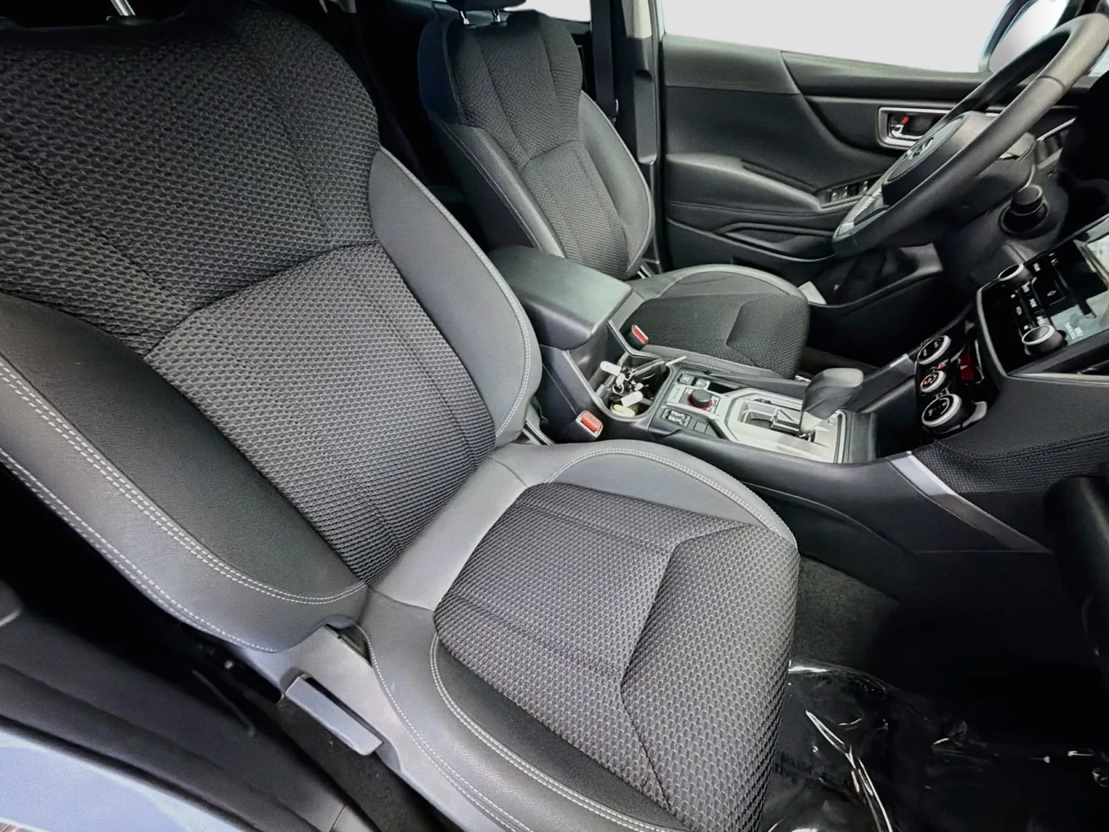 Subaru Forester photo 15