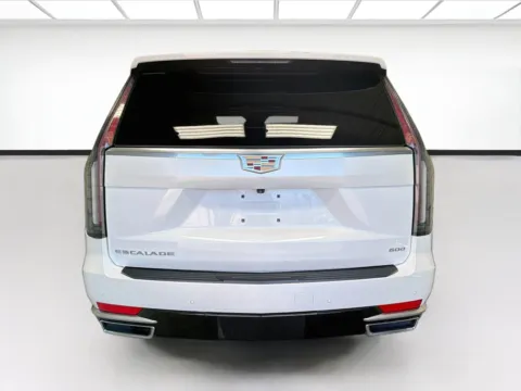 More photos of 2024 Cadillac Escalade Luxury at STG Montclair, CA