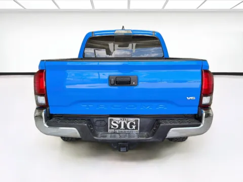 More photos of 2020 Toyota Tacoma SR5 V6 at STG Montclair, CA
