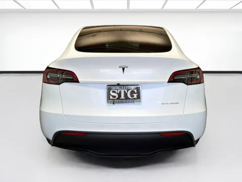 More photos of 2023 Tesla Model Y Long Range at STG Montclair, CA