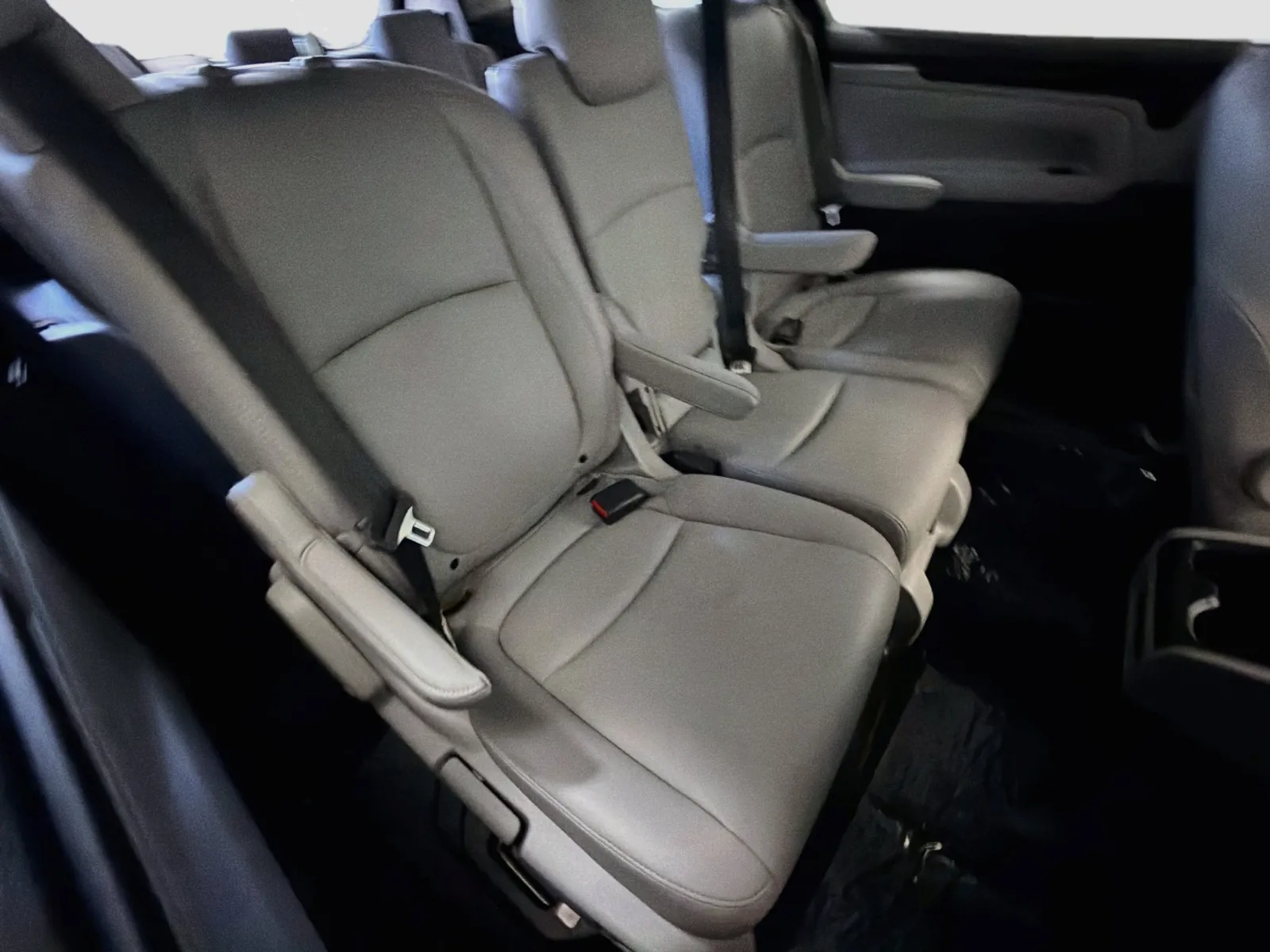 Honda Odyssey photo 14