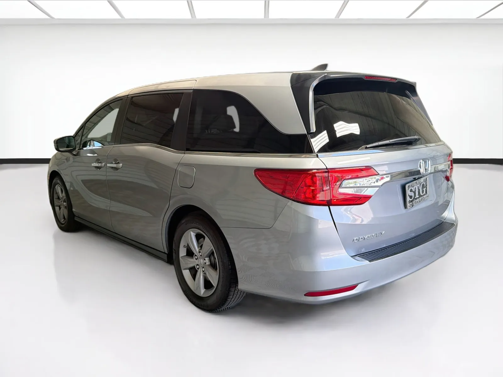 Honda Odyssey photo 6