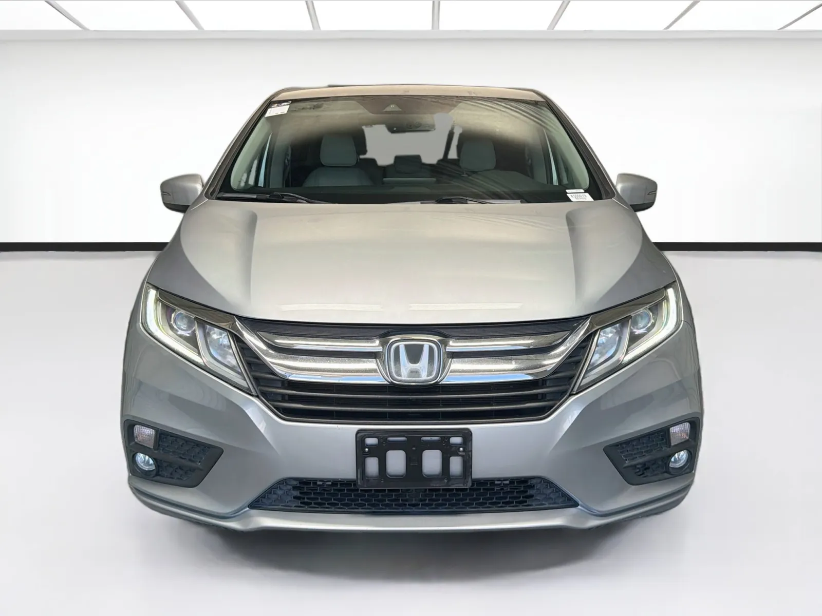 Honda Odyssey photo 2