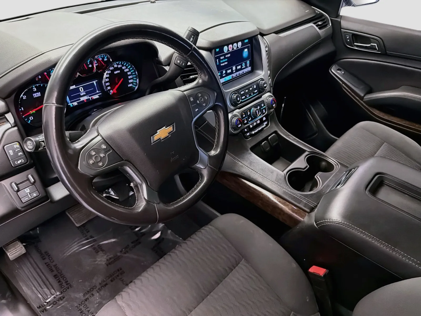 Chevrolet Tahoe photo 7
