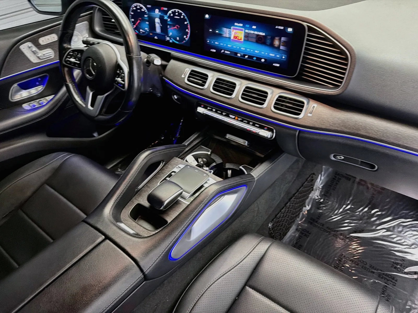 Mercedes-Benz GLE photo 12