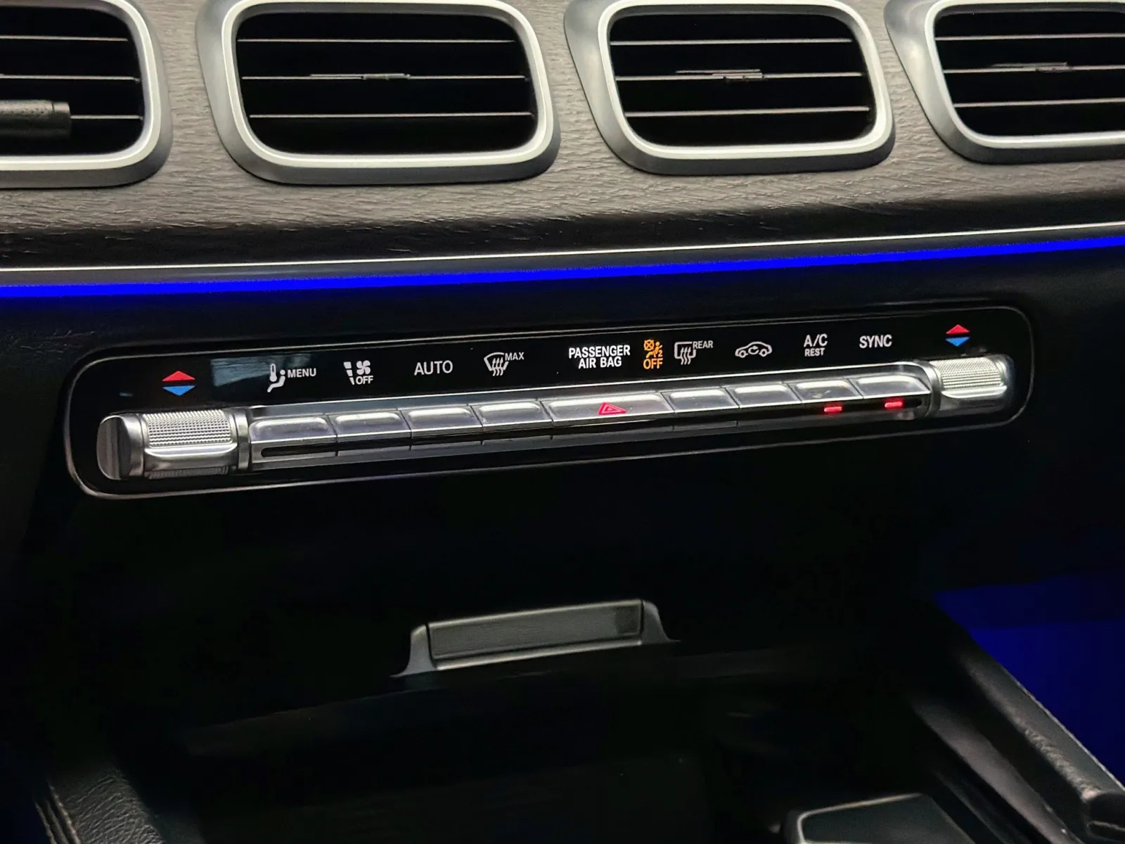 Mercedes-Benz GLE photo 10
