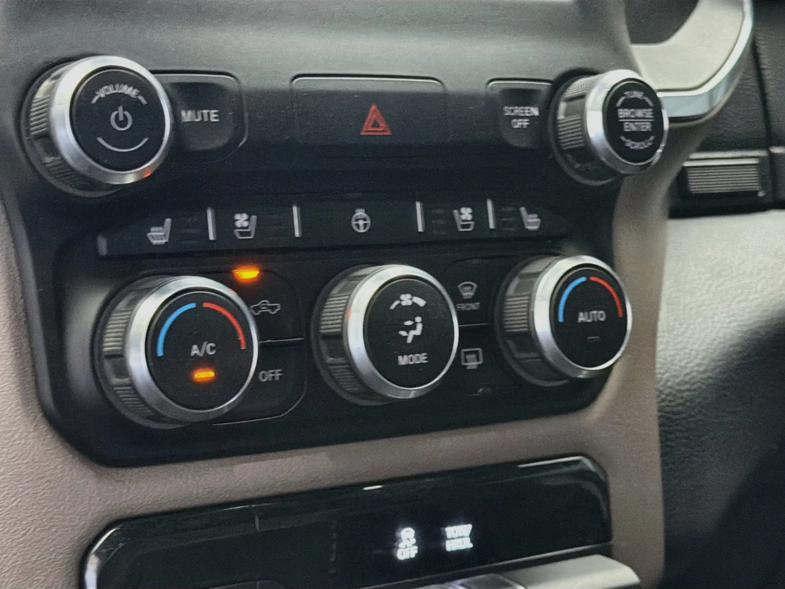 Ram 1500 photo 10